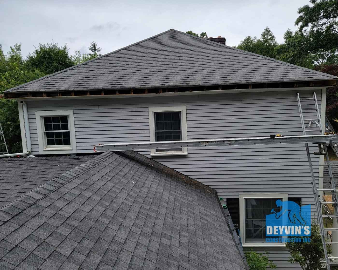 Soffit, Fascia, and Gutter Installation